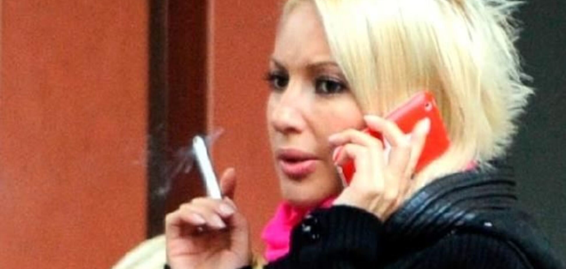 Ограбленную Леру Кудрявцеву подкармливают работники отеля