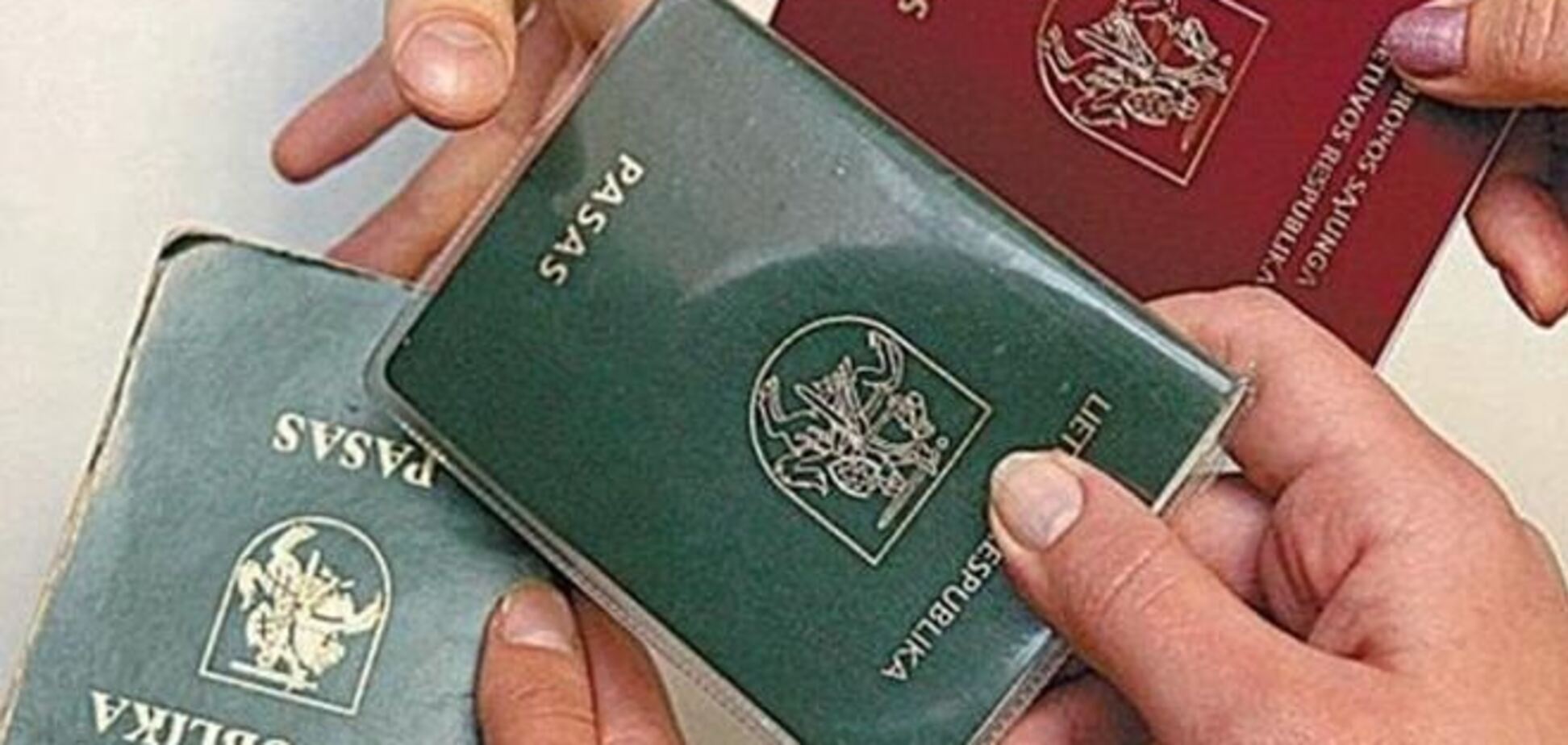 У литовські паспорти повернуть графу 'національність'