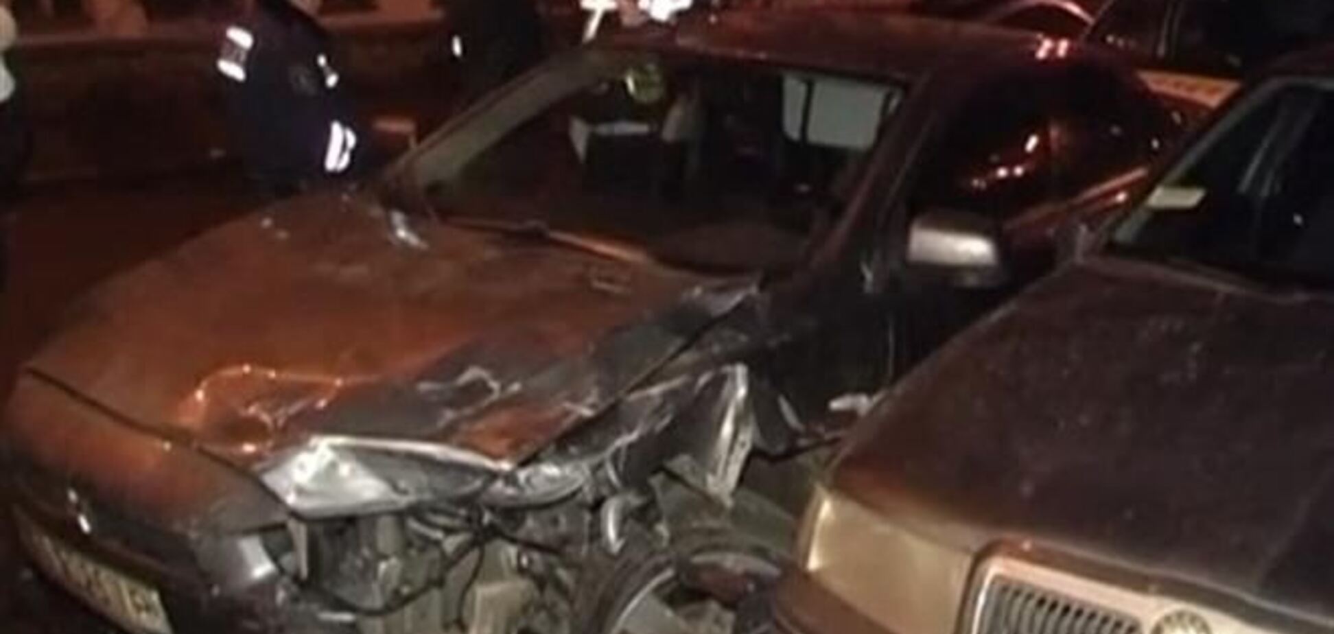 В Киеве пьяный иностранец протаранил несколько авто