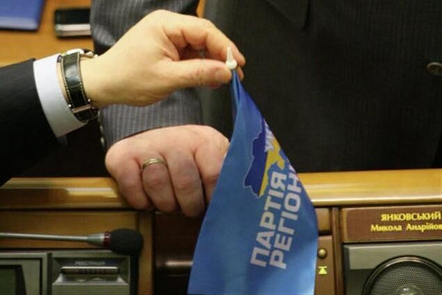 Ефремов заявил, что из фракции ПР больше никто не будет выходить