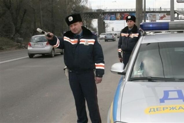 Гаишники не пускают митингующих в Киев