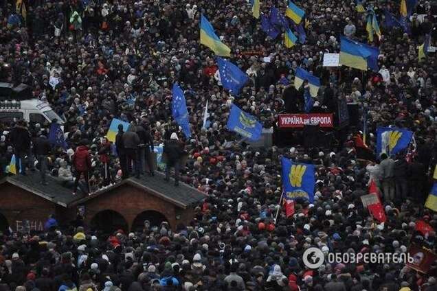 Сотни тысяч на Майдане: как все начиналось