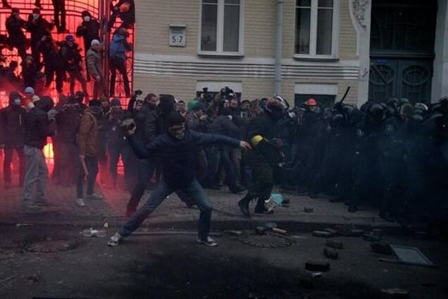 Из-за митингов в Киеве за медпомощью обратились 140 правоохранителей