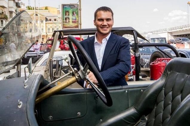 Янукович-младший опроверг увольнение работников своей пресс-службы