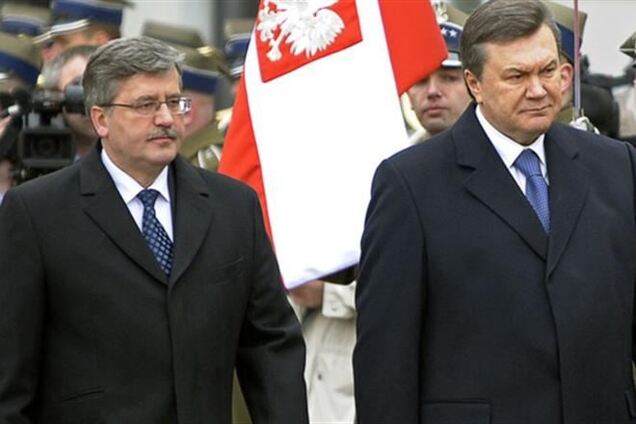 Коморовский призвал Януковича мирно разрешить ситуацию в Украине