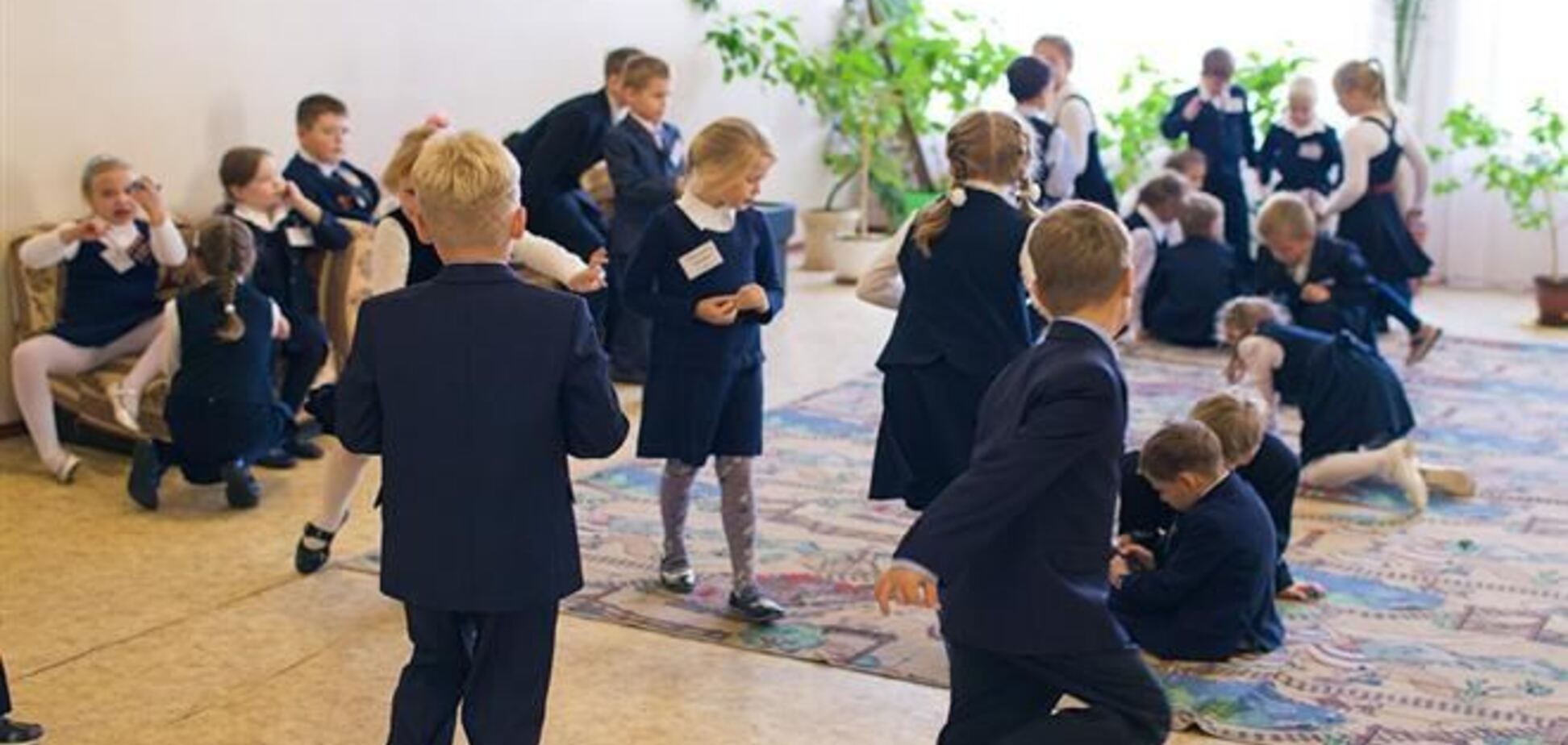 У украинских школьников появилась новая игра - в 'Беркут'