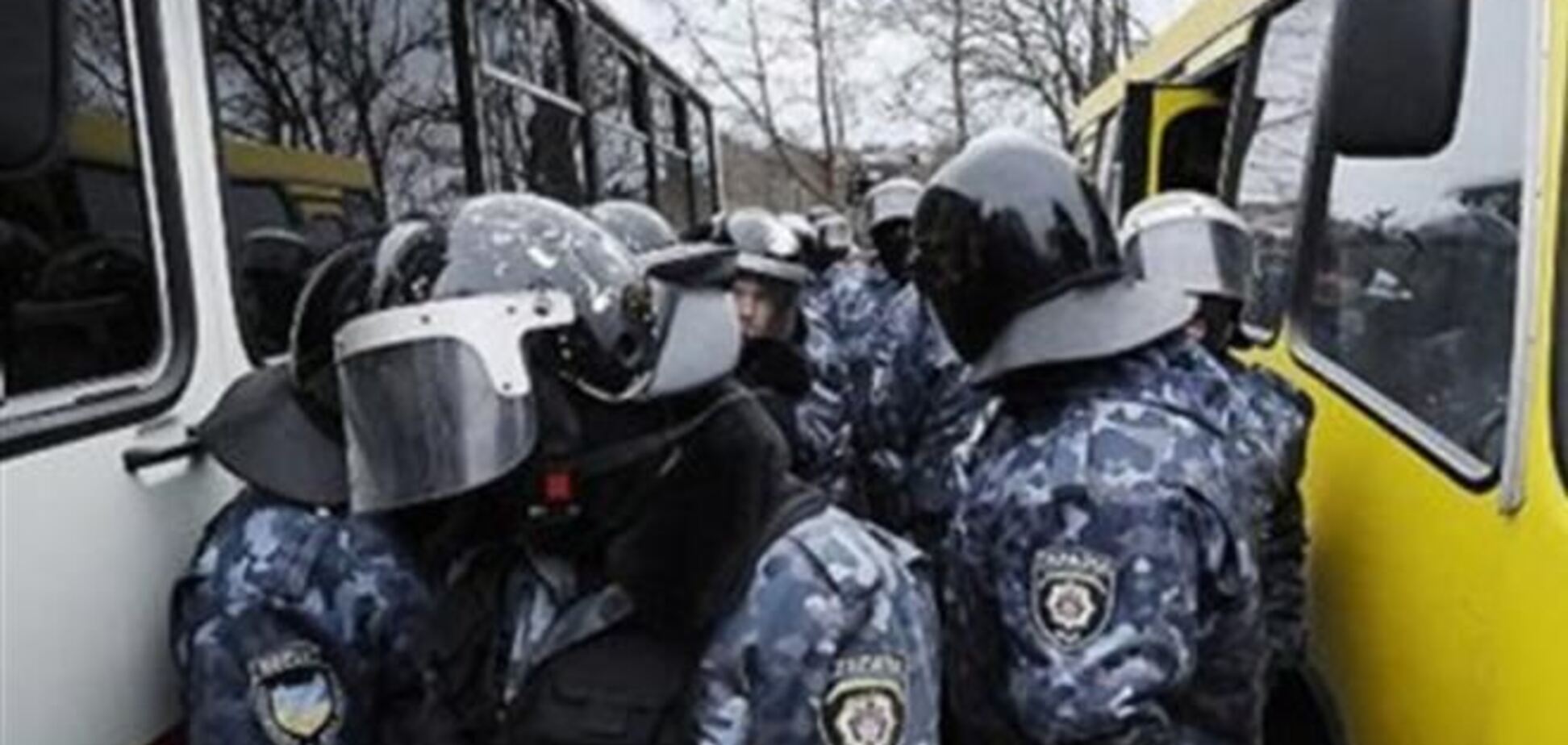 'Беркут' перекрыл доступ к Майдану