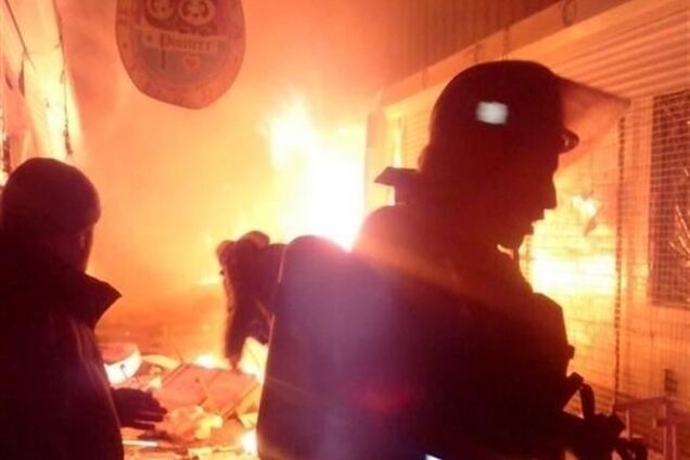 Пожар на Святошинском рынке в Киеве: открыто уголовное производство