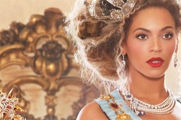 Новый альбом Бейонсе 'Beyonce' продался миллионом в мире