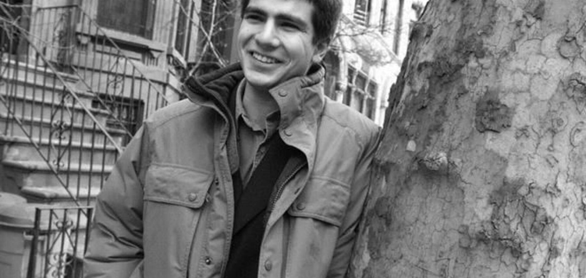 Популярный писатель Нед Виззини покончил жизнь самоубийством