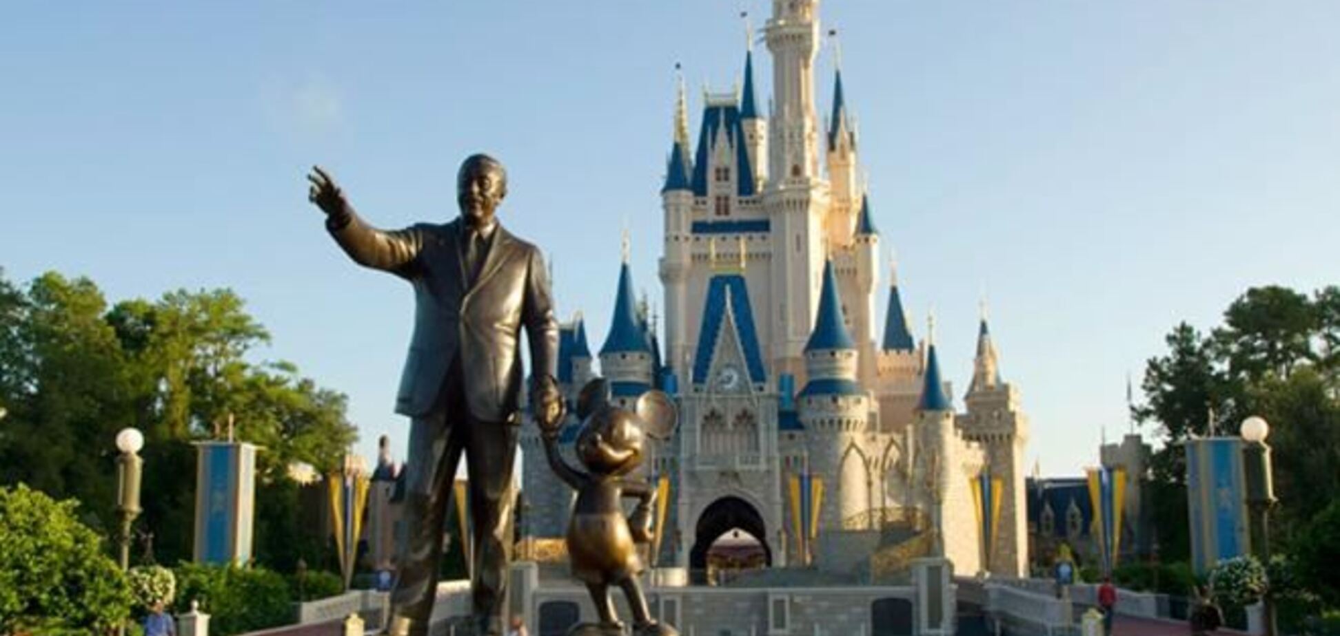 Парк развлечений Walt Disney World эвакуировали из-за угроз