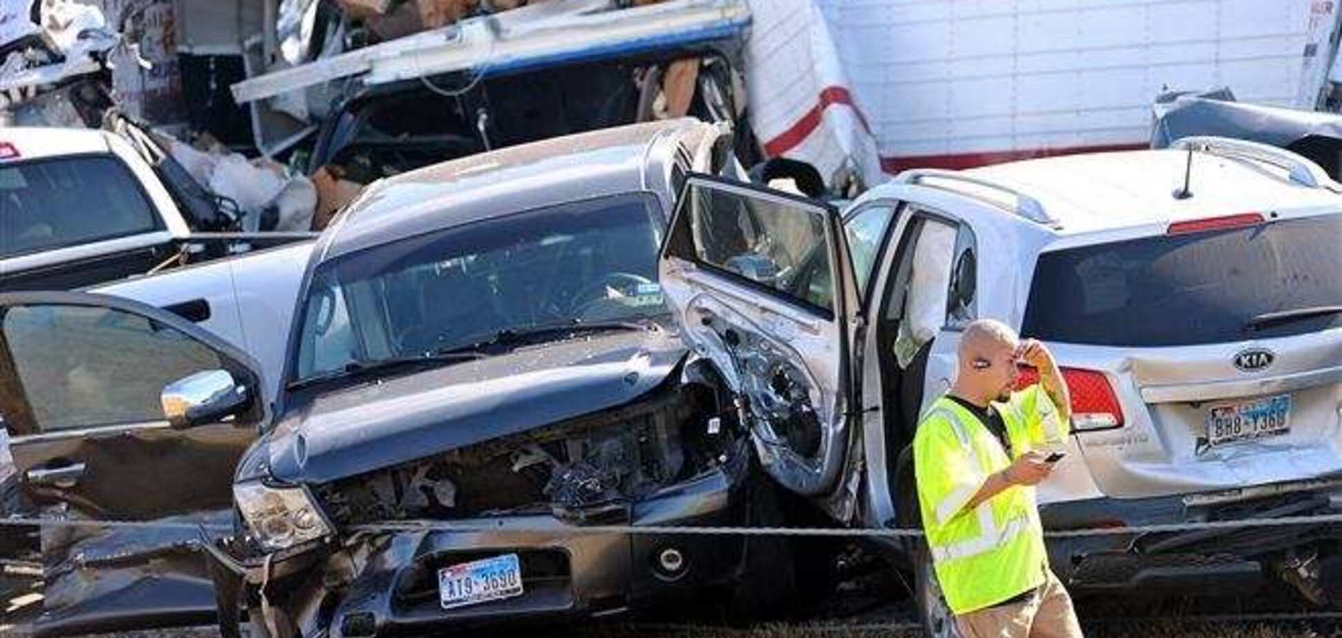 В Сербии 38 машин одновременно попало в ДТП