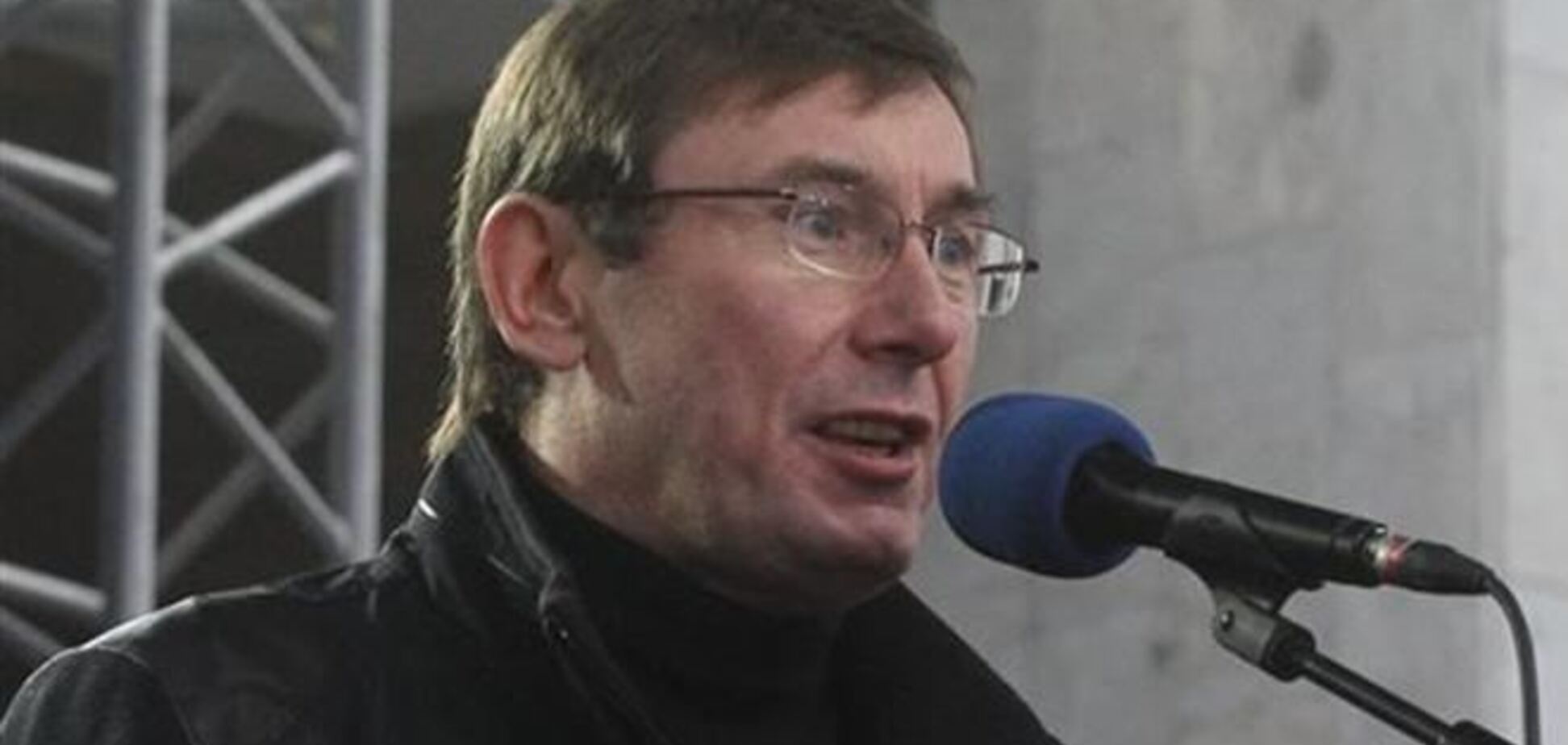 Луценко планує перемогу опозиційного кандидата в першому турі виборів 2015-го 