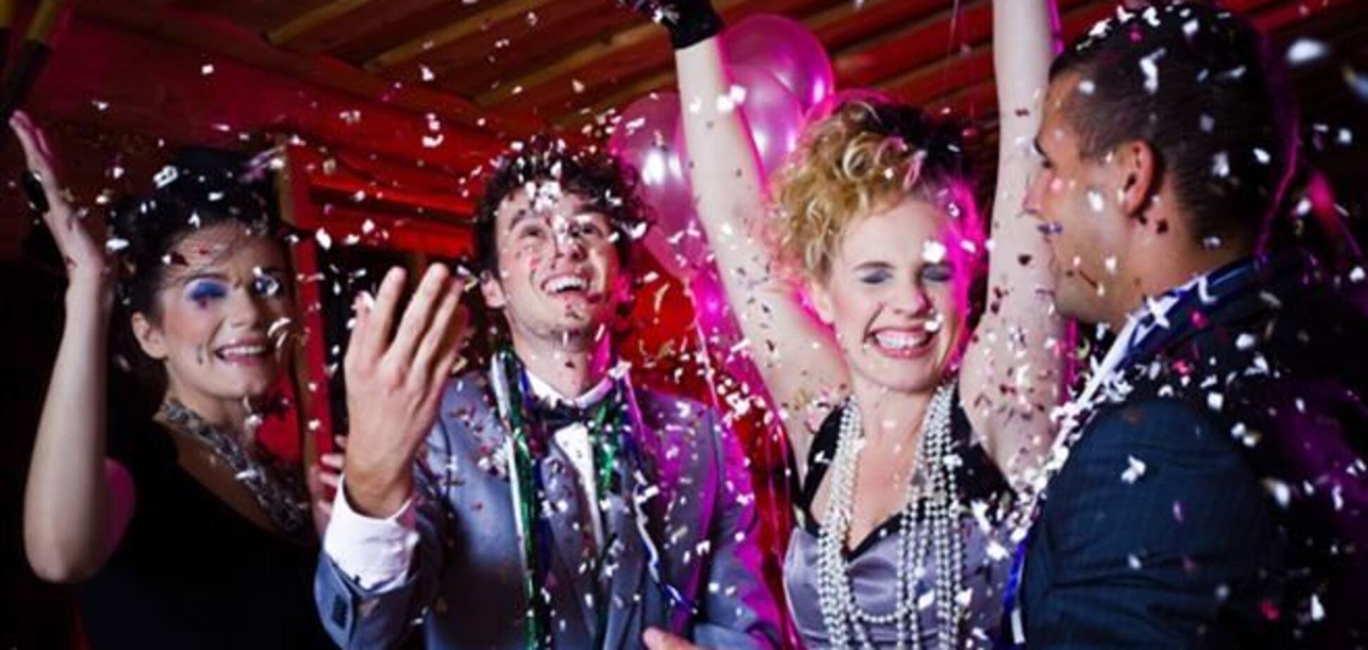 Каждый второй украинец платит за новогодний корпоратив из своего кармана