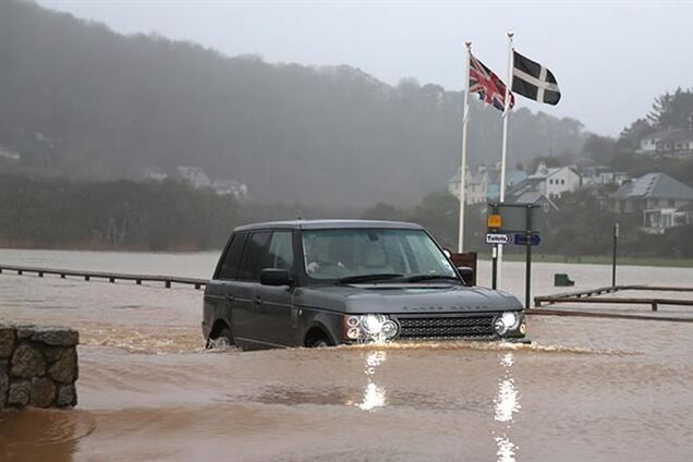 В Великобритании объявлена угроза наводнения