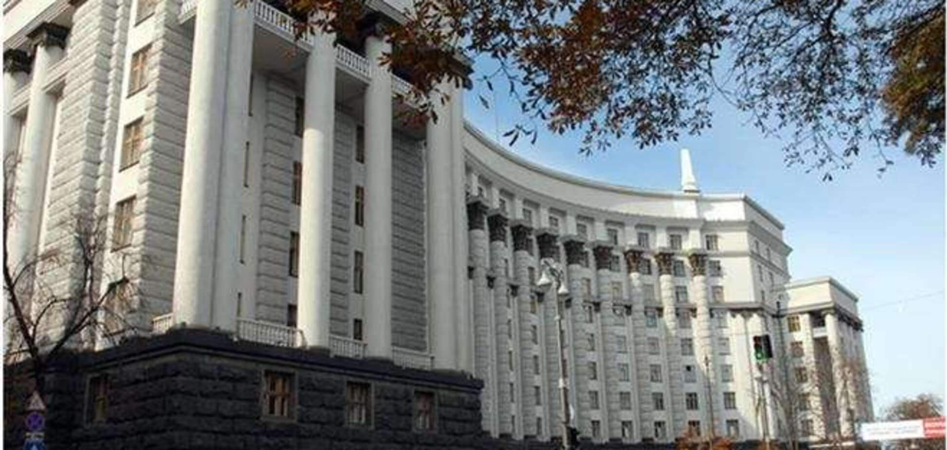 Нардеп Мельниченко говорит, что видел 227 подписей за отставку Кабмина