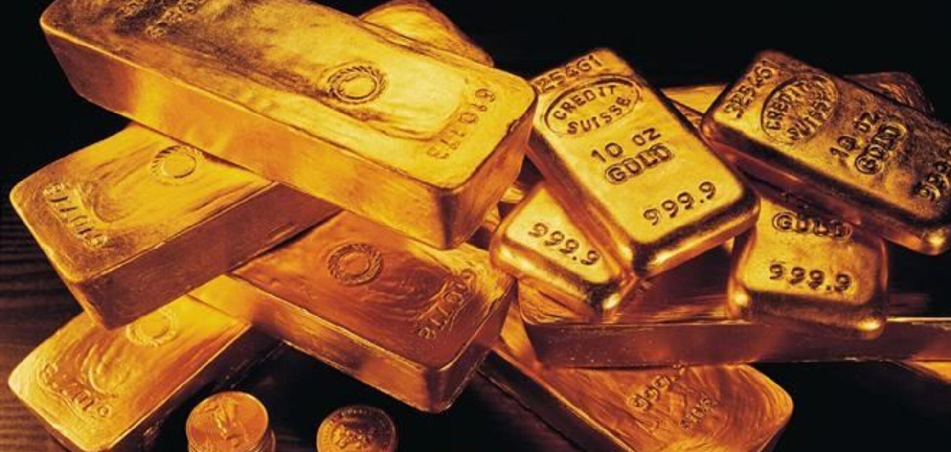 Експерти: інвестиції в золоті злитки вигідніше покупки долара