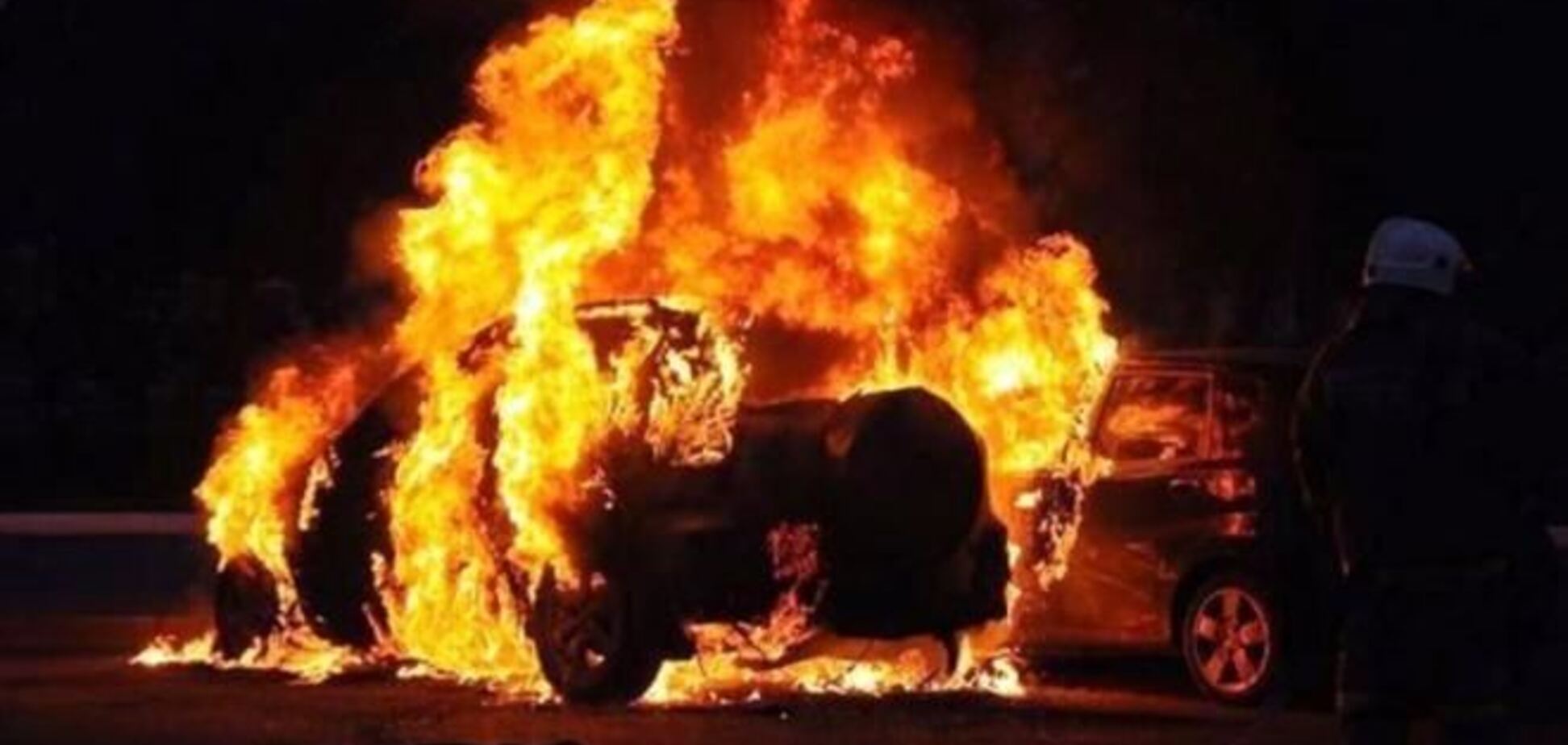 Вночі спалили машину харківського Евромайдана