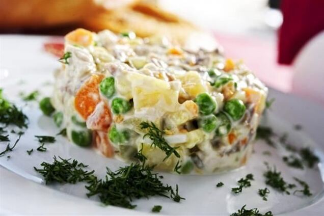 3 секрета приготовления оливье, от которого не толстеют