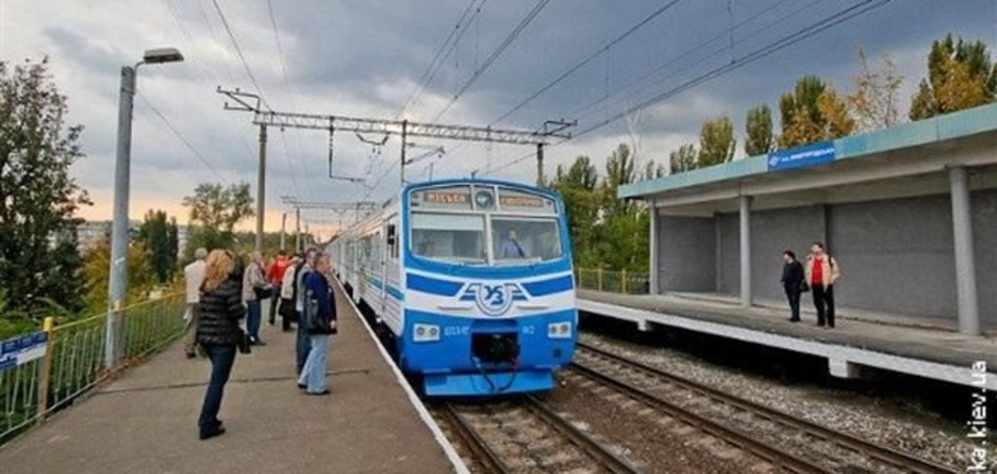 Киевская электричка ездит реже из-за долгов