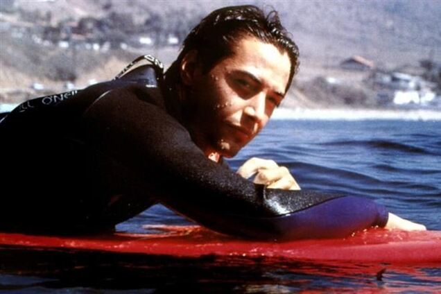 Киану Ривз ни за что не снимется в римейке 'На гребне волны'