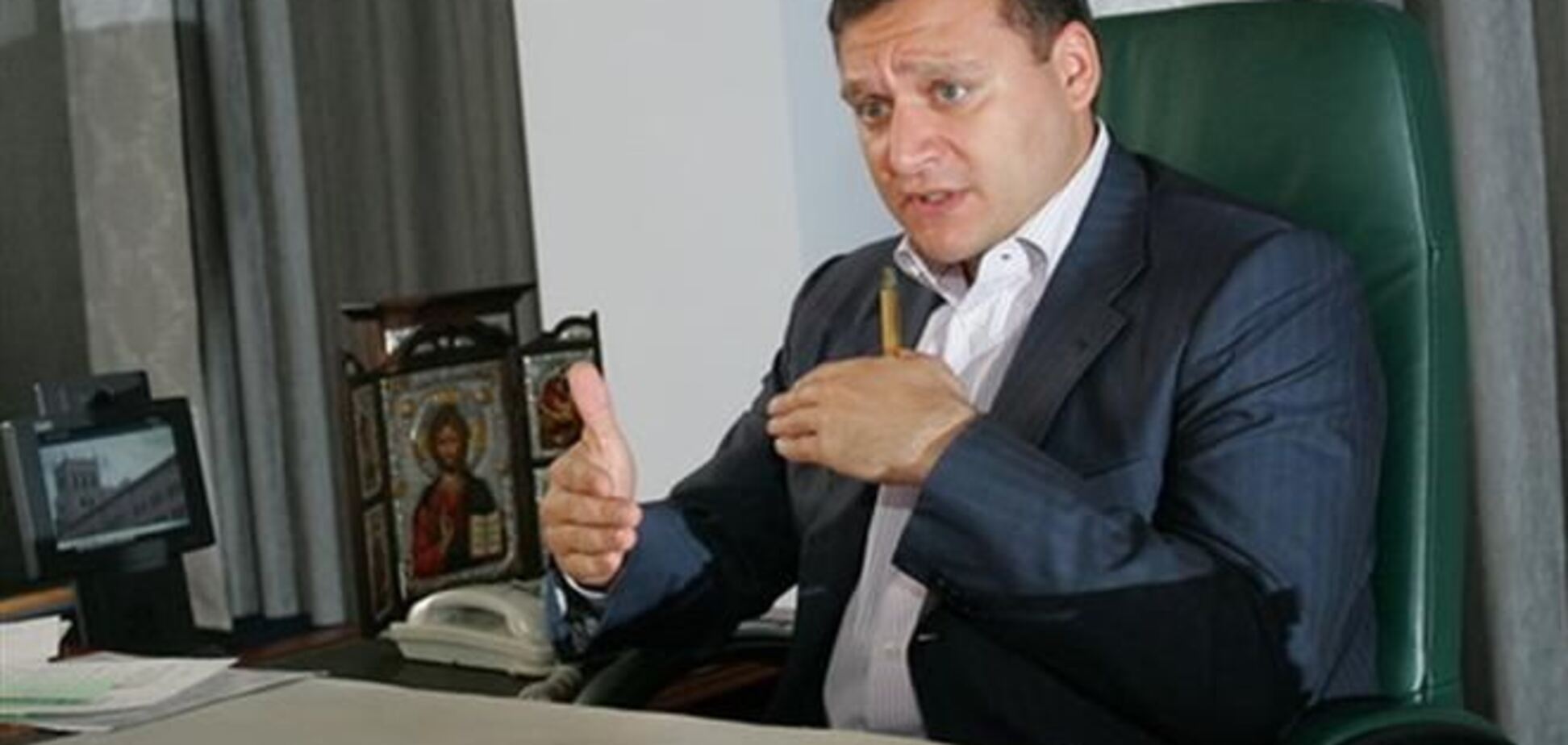 Добкин считает, что Чорновил избили оппозиционеры