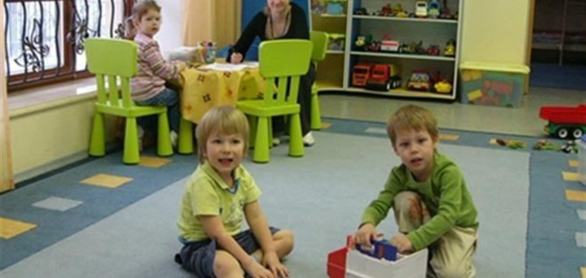 В киевском детсаду воспитательница избила тапочками детей