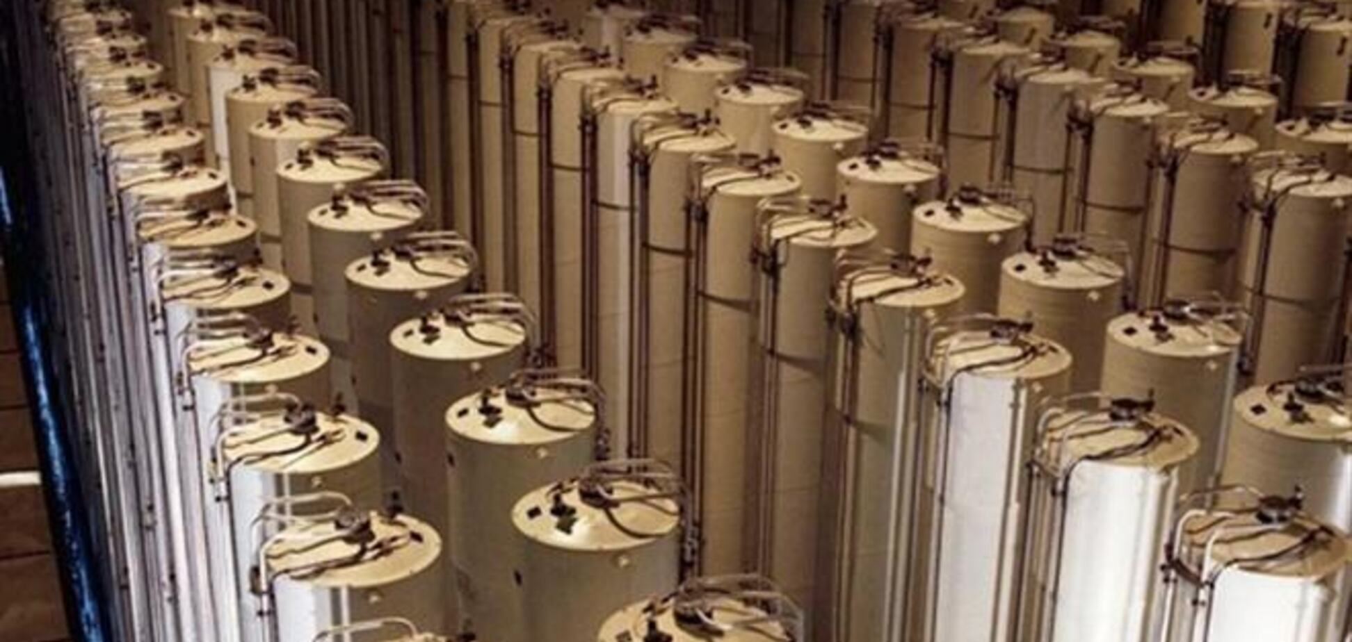 Иран обещает обогащать уран до 60% в случае санкций США