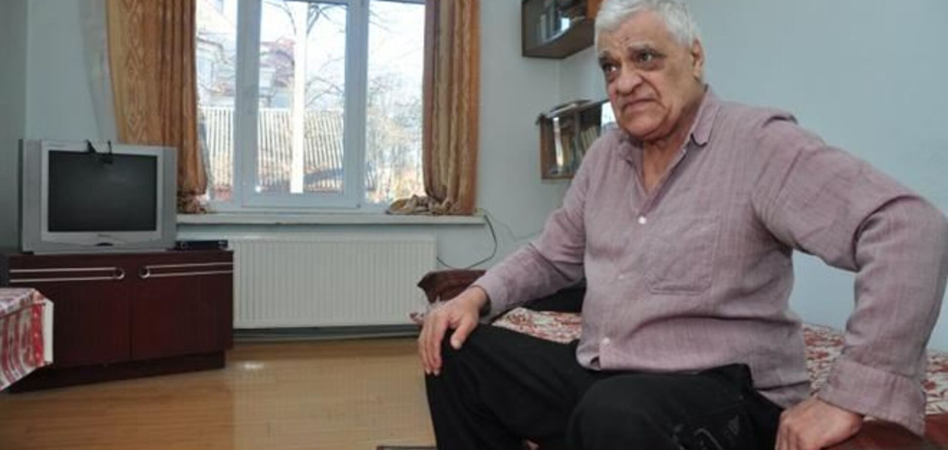 Пенсионер из Черновицкой области передал 8 тыс. грн на Евромайдан
