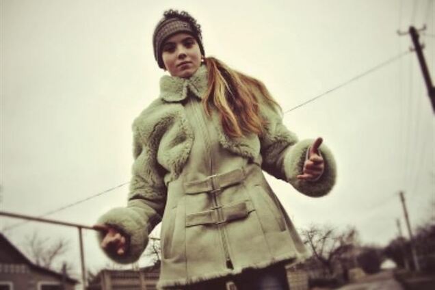 16-річна одеситка присвятила реп Януковичу