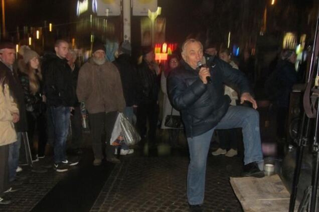 Днепропетровскую прокуратуру пикетировали с требованием расследовать нападение на Чорновил