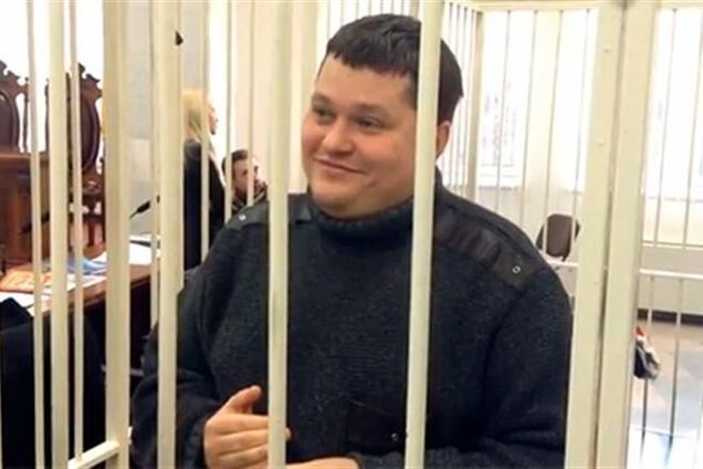 Суд отказался изменить меру пресечения адвокату журналиста Дзиндзи