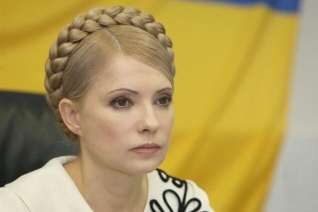 Прокурор просить Тимошенко добровільно прийти в суд