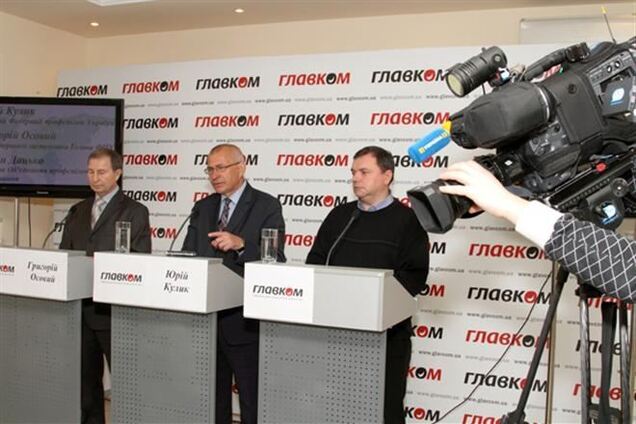 ФПУ просит майдановцев уйти из Дома профсоюзов по-хорошему