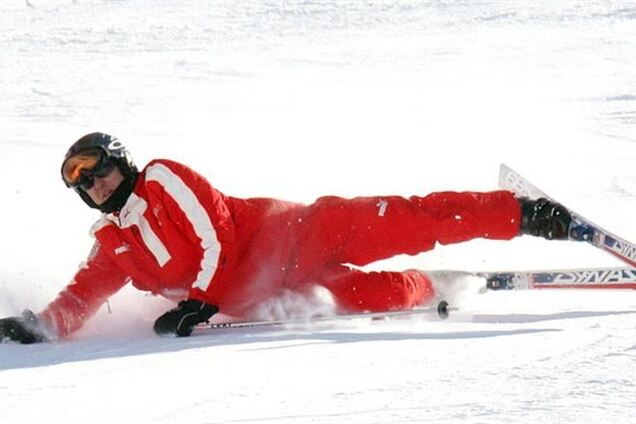 Шумахер госпитализирован с тяжелой травмой головы