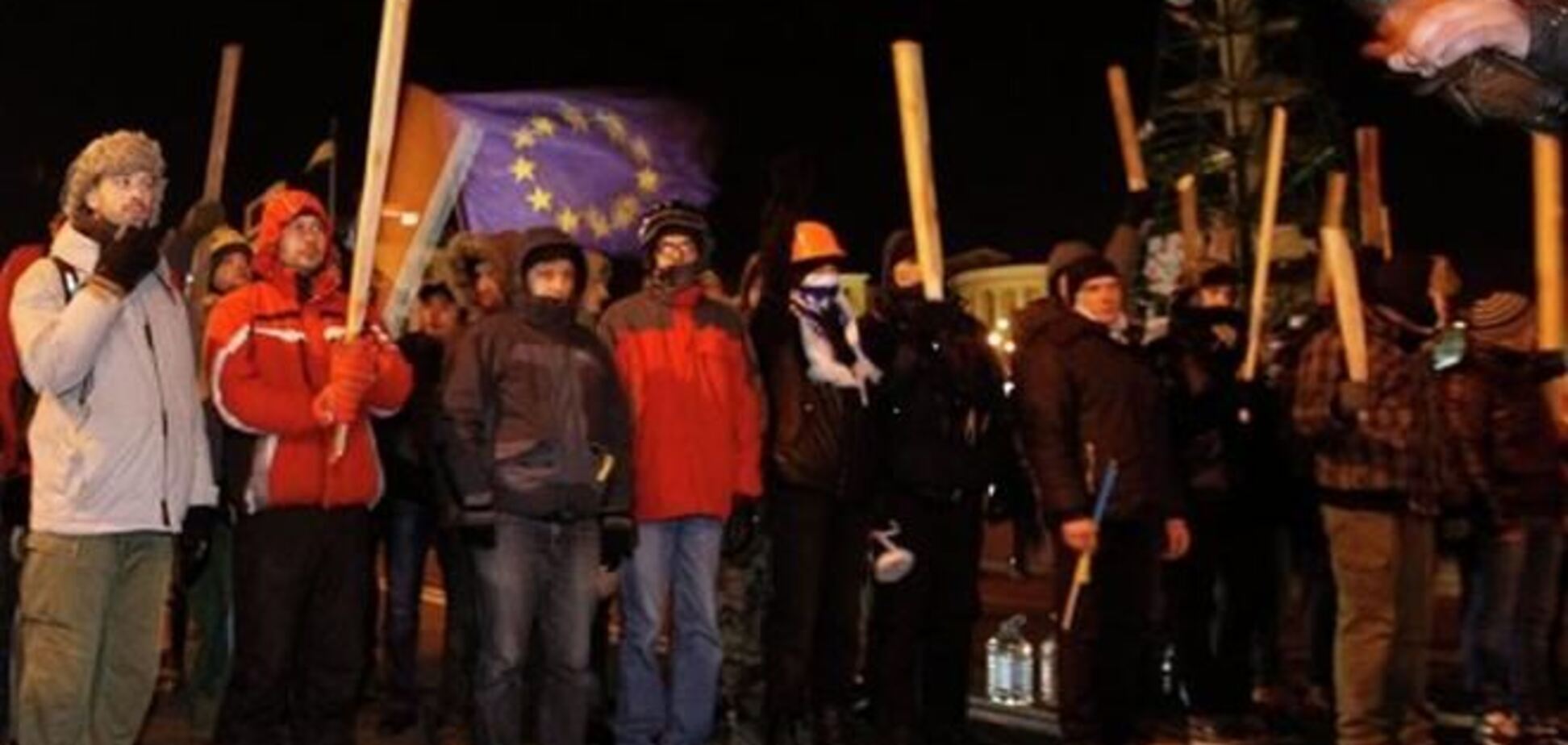 Протестующие заблокировали все входы в Кабмин