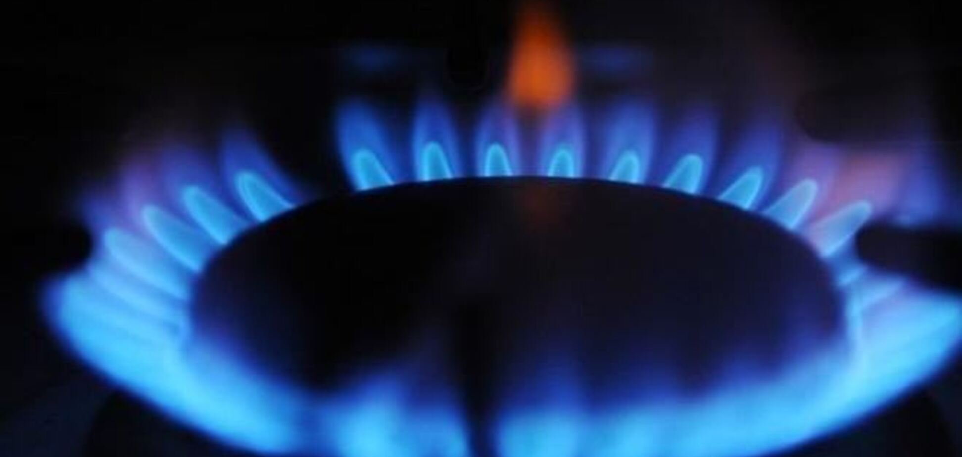 Кабмин снизил цену на газ для промпредприятий и бюджетников