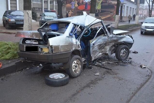 Ситуация на дорогах 30 декабря: 84 ДТП, 14 погибших