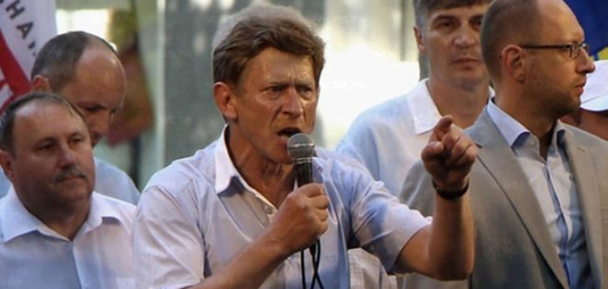 Бютовец просит Забзалюка отозвать заявление о сложении мандата