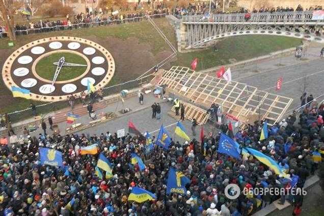 У Facebook відбувається опитування про подальші дії опозиції