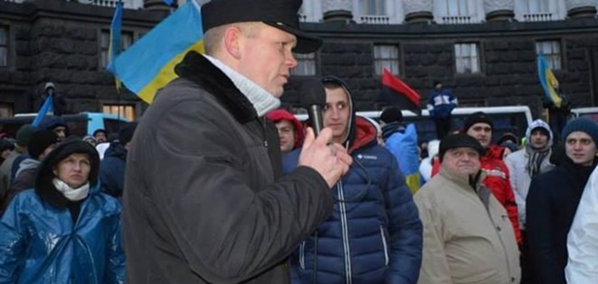 Евромайдановцам запретили блокировать здание Кабмина и КГГА