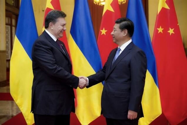 Янукович зустрівся з головою КНР