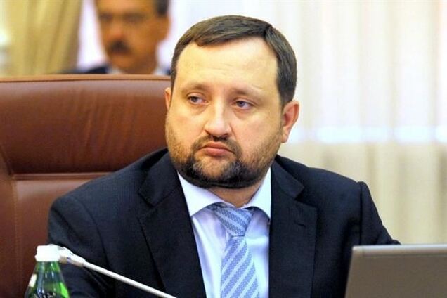 Арбузов пообещал, что студентов не будут наказывать за участие в Евромайдане