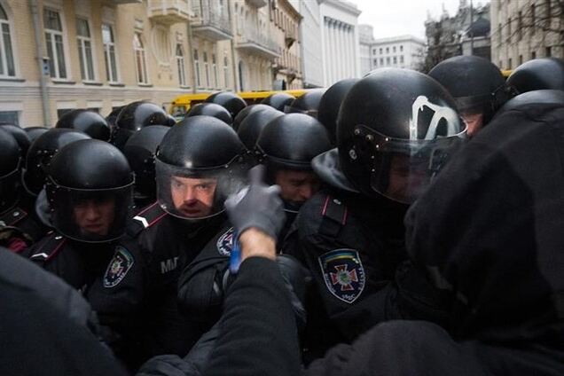 Задержанных на Банковой ждет еще одно медобследование