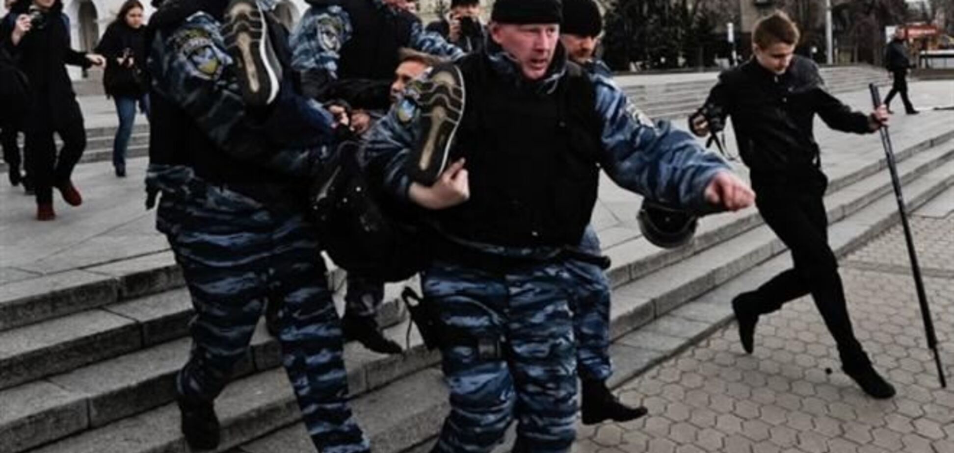 'КП в Україні': 'беркутівці' побоюються за безпеку своїх сімей