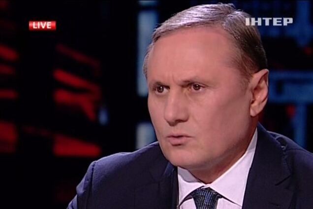 В Киеве неизвестные похитили сына экс-нардепа от ПР - Ефремов