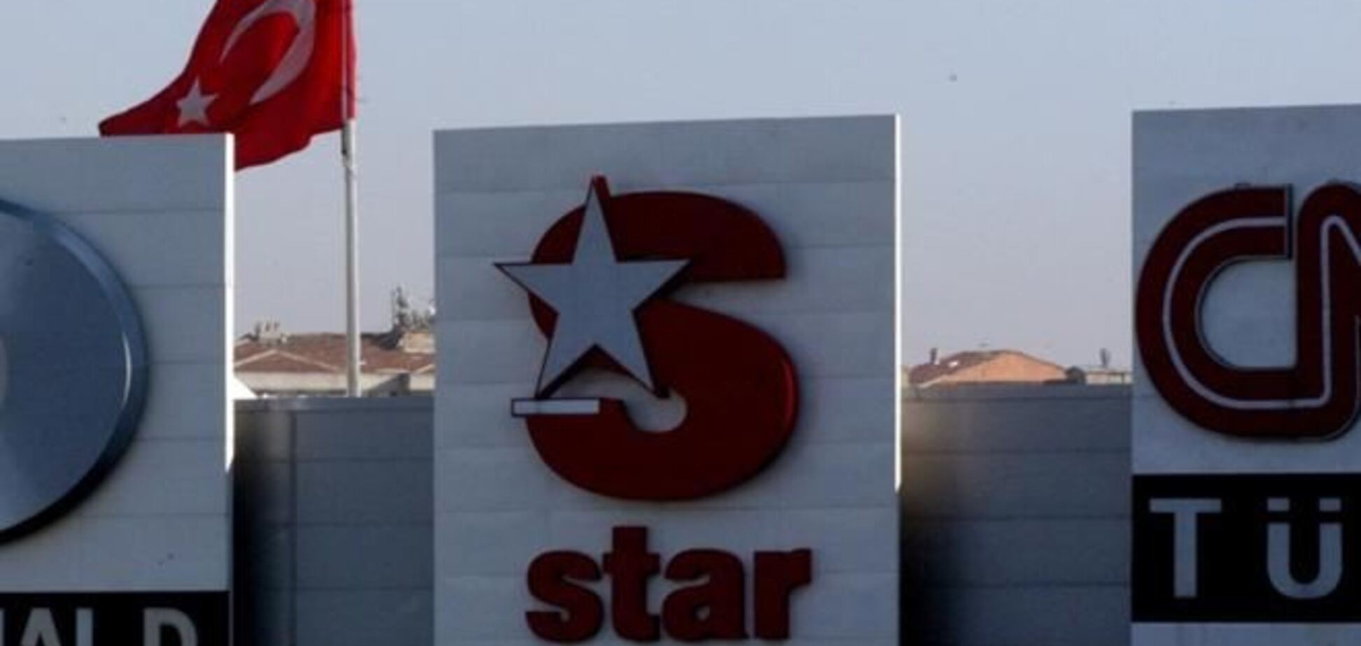 Турецький телеканал оштрафували за еротичний танець на шоу талантів