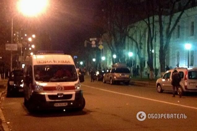 Во время акций в Киеве правоохранители получили тяжелые травмы - Азаров