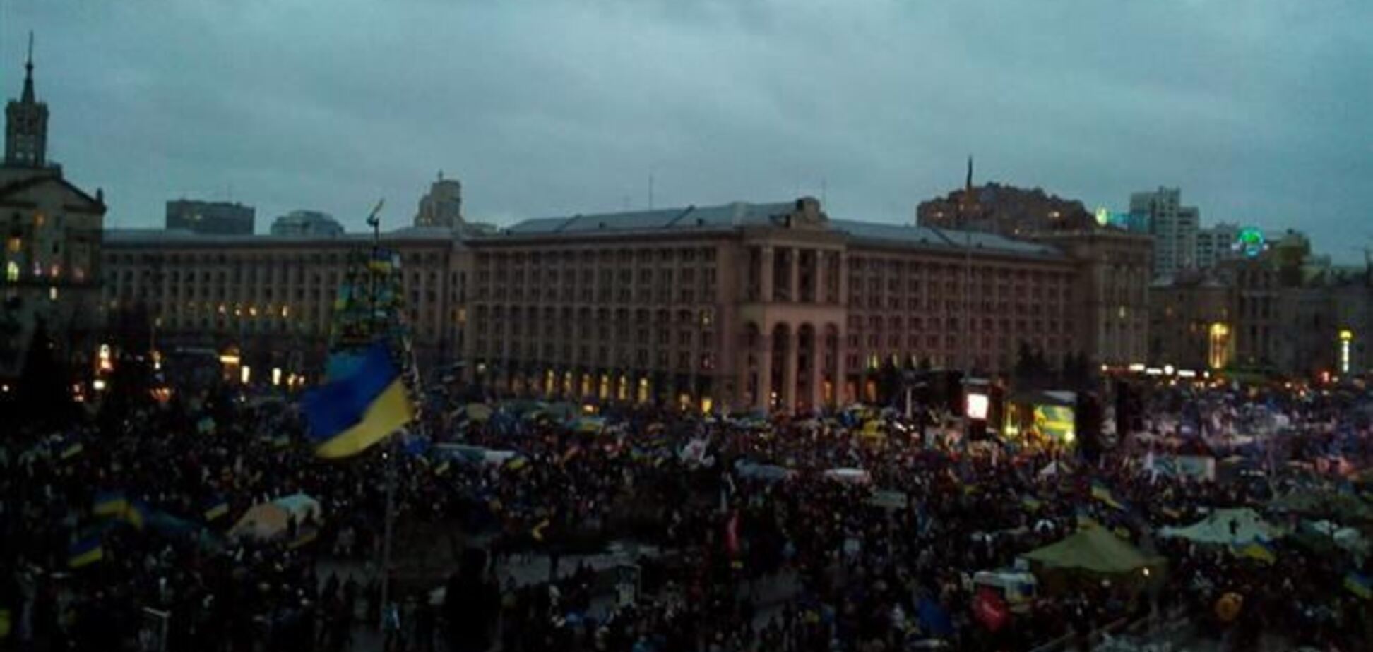 Евромайдановцев закликали йти блокувати МВС