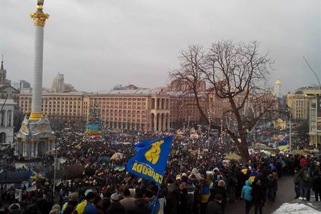 На митинге в центре Киева собралось не более 200 тыс. человек